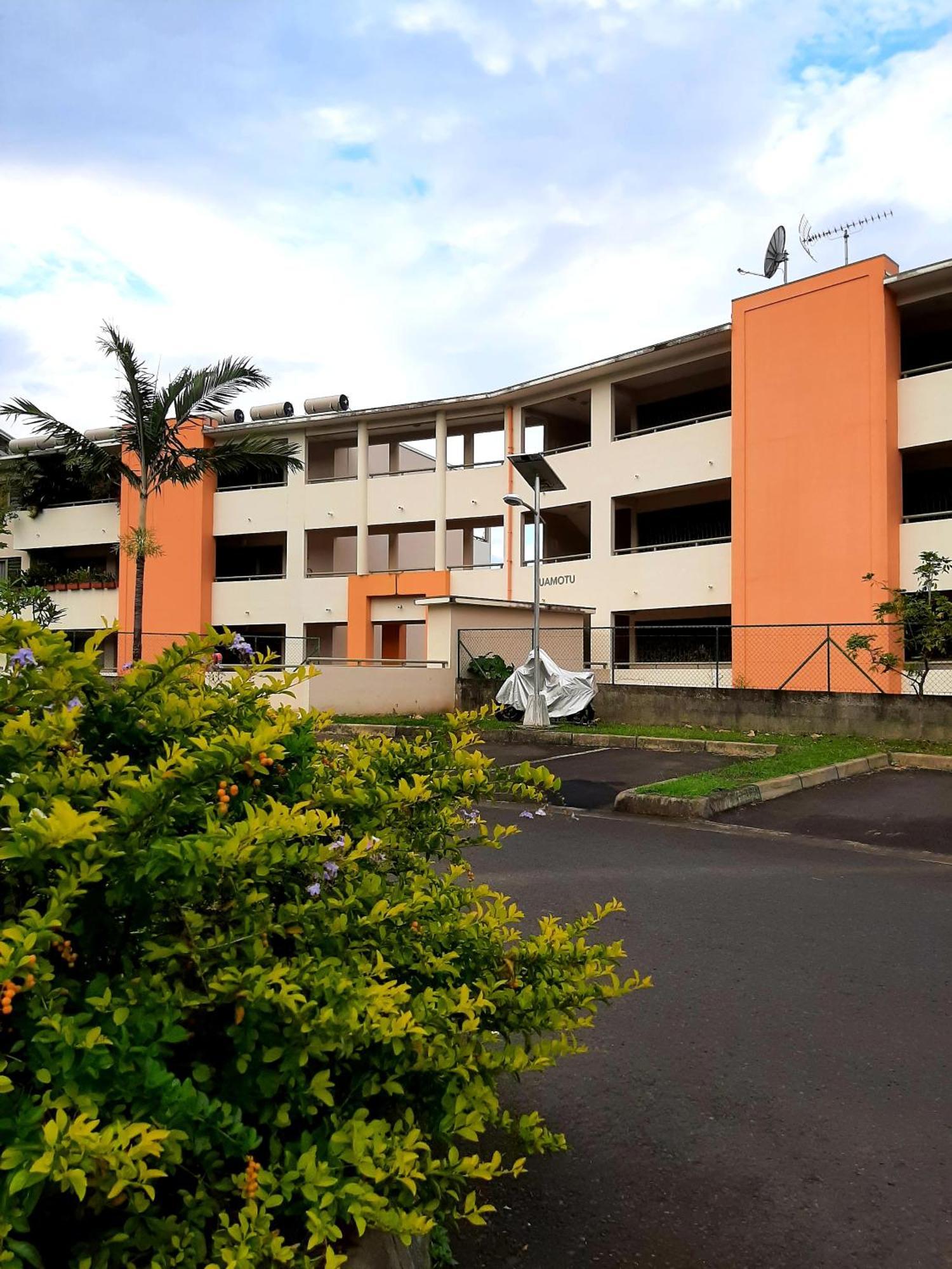 Stay In Tahiti- Bel F3 Moderne Avec Magnifique Vue Panoramique Sur Papeete Papeete  Exterior foto